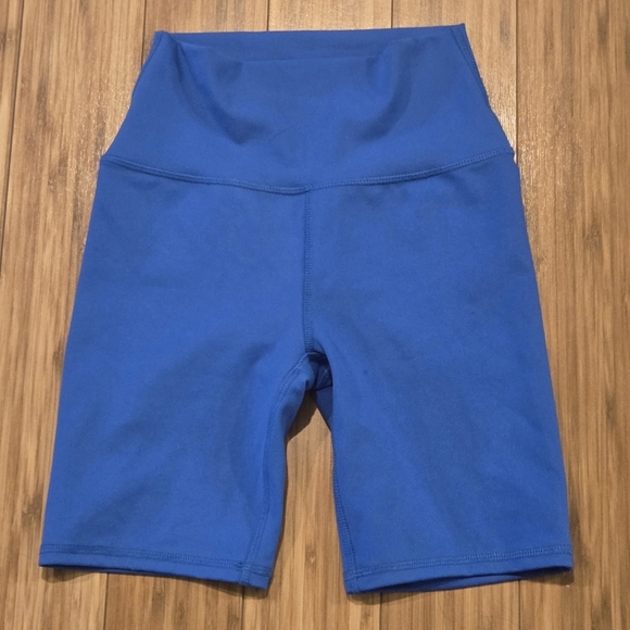 NWOT Wild Fable Blue Women's High-Waisted Shorts - Picture 1 of 5